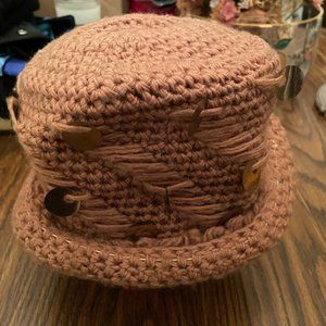 VINTAGE! 100% PURE VIRGIN WOOL HAND CROCHETED HAT